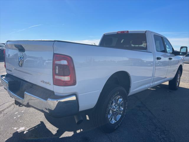 2023 RAM 3500 Big Horn Crew Cab 4x4 8 Box 2023 RAM 3500 Big Horn Crew Cab 4x4 8 Box