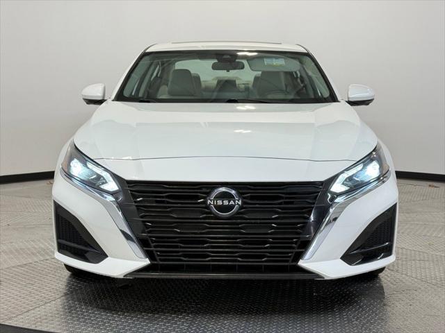 2023 Nissan Altima SL Intelligent AWD 2023 Nissan Altima SL Intelligent AWD