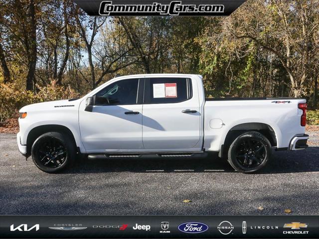 2021 Chevrolet Silverado 1500 4WD Crew Cab Short Bed Custom 2021 Chevrolet Silverado 1500 4WD Crew Cab Short Bed Custom