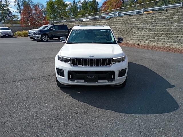 2022 Jeep Grand Cherokee L Overland 4x4 2022 Jeep Grand Cherokee L Overland 4x4