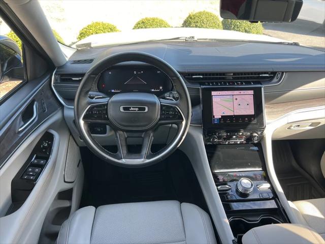 2022 Jeep Grand Cherokee L Overland 4x4 2022 Jeep Grand Cherokee L Overland 4x4