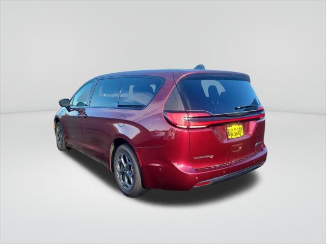 2023 Chrysler Pacifica Hybrid Limited