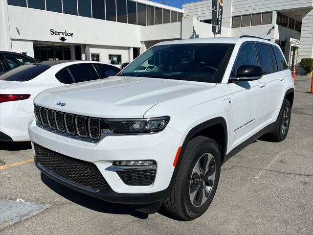 2022 Jeep Grand Cherokee 4xe Limited 4x4 2022 Jeep Grand Cherokee 4xe Limited 4x4