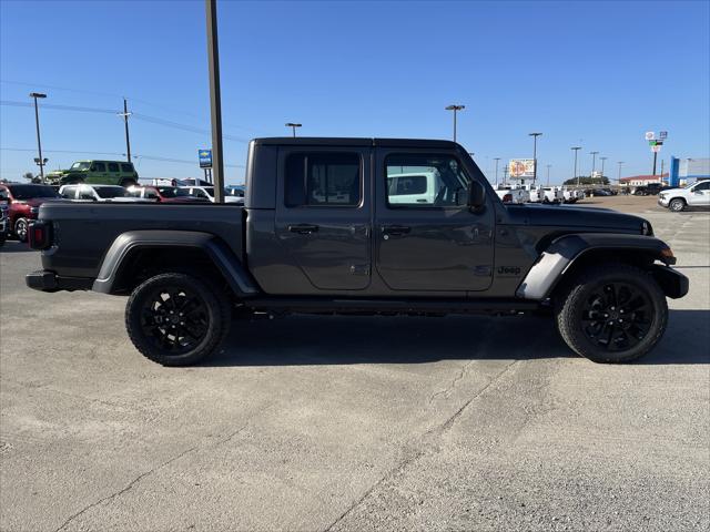 2025 Jeep Gladiator GLADIATOR NIGHTHAWK 4X4