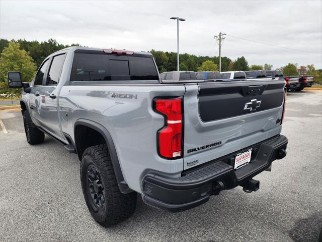 2025 Chevrolet Silverado 2500HD 4WD Crew Cab Standard Bed ZR2