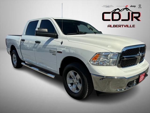2019 RAM 1500 Classic Tradesman Crew Cab 4x4 57 Box 2019 RAM 1500 Classic Tradesman Crew Cab 4x4 57 Box