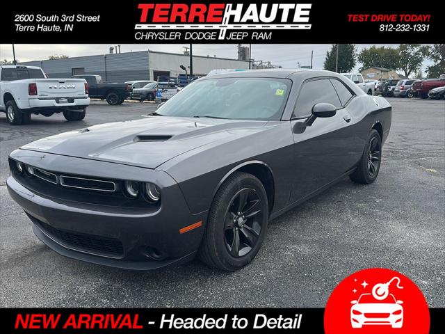 2015 Dodge Challenger SXT