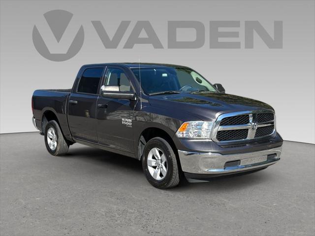 2023 RAM 1500 Classic SLT Crew Cab 4x4 57 Box 2023 RAM 1500 Classic SLT Crew Cab 4x4 57 Box