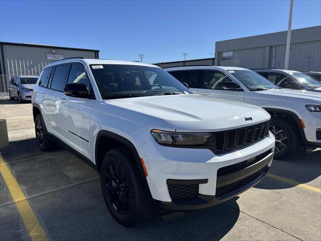 2025 Jeep Grand Cherokee GRAND CHEROKEE L ALTITUDE X 4X2