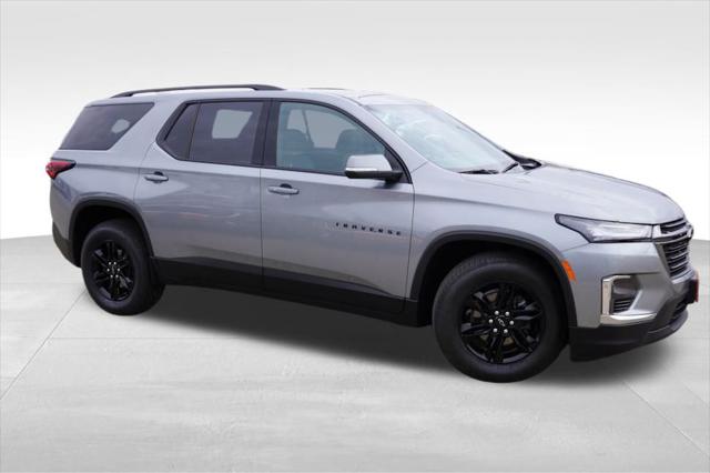 2023 Chevrolet Traverse AWD LT Cloth