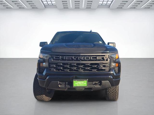 2022 Chevrolet Silverado 1500 2WD Crew Cab Short Bed Custom 2022 Chevrolet Silverado 1500 2WD Crew Cab Short Bed Custom