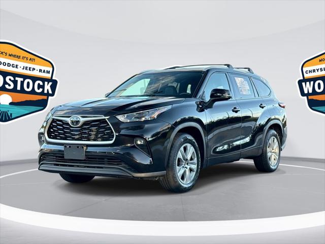 2022 Toyota Highlander XLE 2022 Toyota Highlander XLE