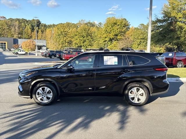 2022 Toyota Highlander XLE 2022 Toyota Highlander XLE