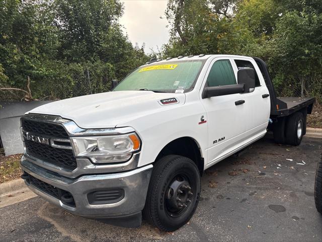 2022 RAM 3500 Chassis Tradesman/SLT/Laramie/Limited 2022 RAM 3500 Chassis Tradesman/SLT/Laramie/Limited