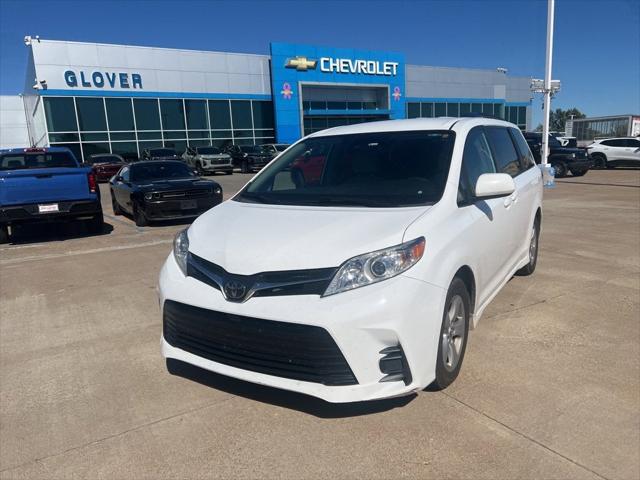 2019 Toyota Sienna LE 7 Passenger 2019 Toyota Sienna LE 7 Passenger