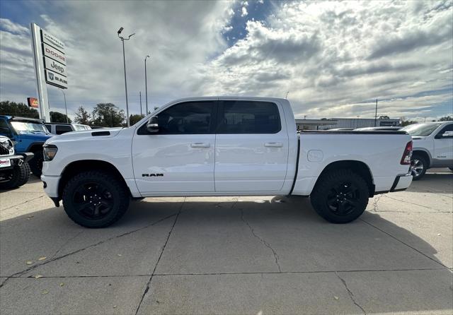 2022 RAM 1500 BIG HORN CREW CAB 4X4 57 BOX
