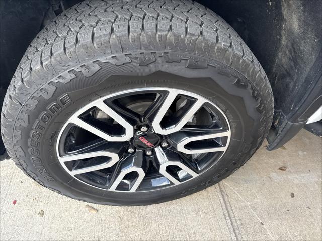 2025 GMC Sierra 1500 4WD Crew Cab Short Box AT4