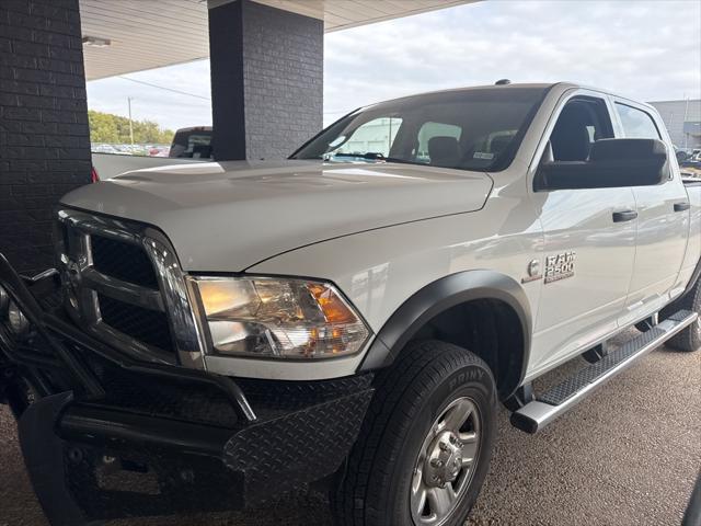 2018 RAM 2500 Tradesman Crew Cab 4x4 64 Box