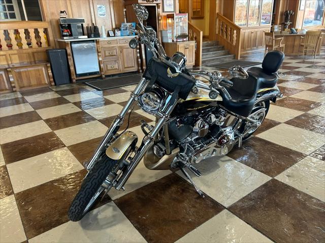 2003 Harley-Davidson Screamin Eagle Deuce  2003 Harley-Davidson Screamin Eagle Deuce