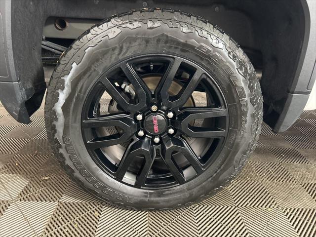 2023 GMC Sierra 1500 4WD Crew Cab Short Box AT4