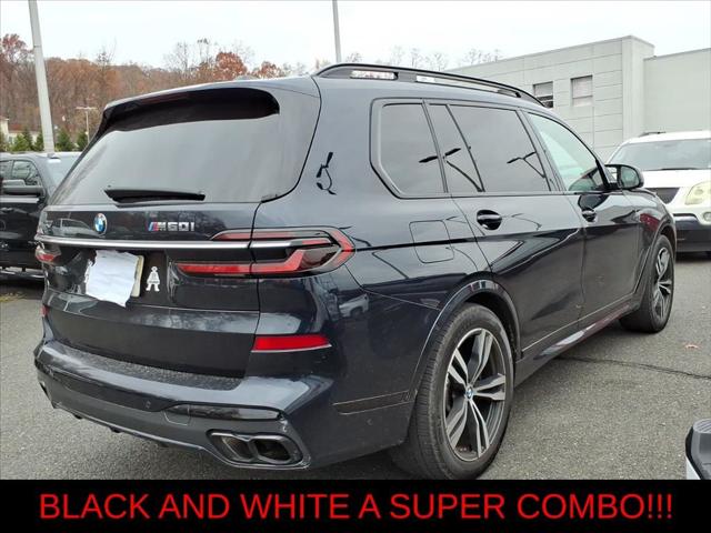 2023 BMW X7 M60i