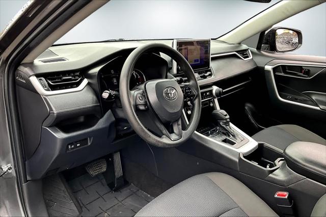 2023 Toyota RAV4 LE 2023 Toyota RAV4 LE