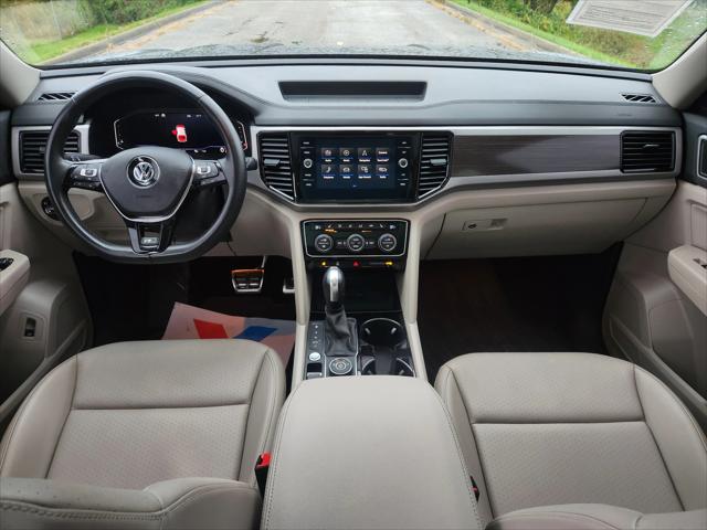 2020 Volkswagen Atlas 3.6L V6 SEL R-Line 4MOTION 2020 Volkswagen Atlas 3.6L V6 SEL R-Line 4MOTION