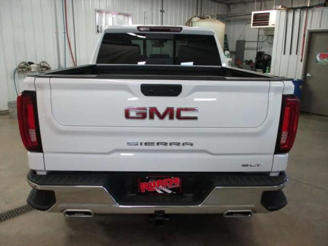 2022 GMC Sierra 1500 4WD Crew Cab Short Box SLT 2022 GMC Sierra 1500 4WD Crew Cab Short Box SLT