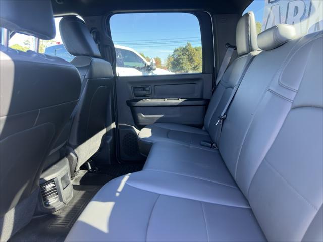 2022 RAM 3500 Tradesman Crew Cab 4x4 8 Box 2022 RAM 3500 Tradesman Crew Cab 4x4 8 Box