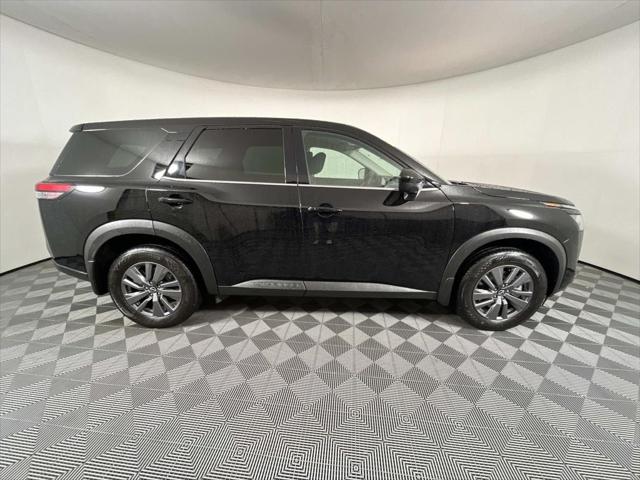 2025 Nissan Pathfinder S 4WD