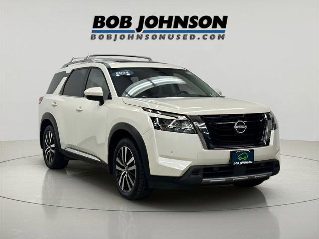 2024 Nissan Pathfinder Platinum 4WD