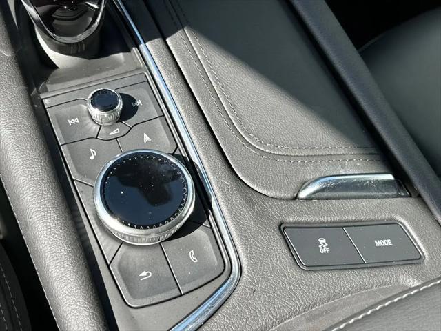 2025 Cadillac XT5 AWD Premium Luxury