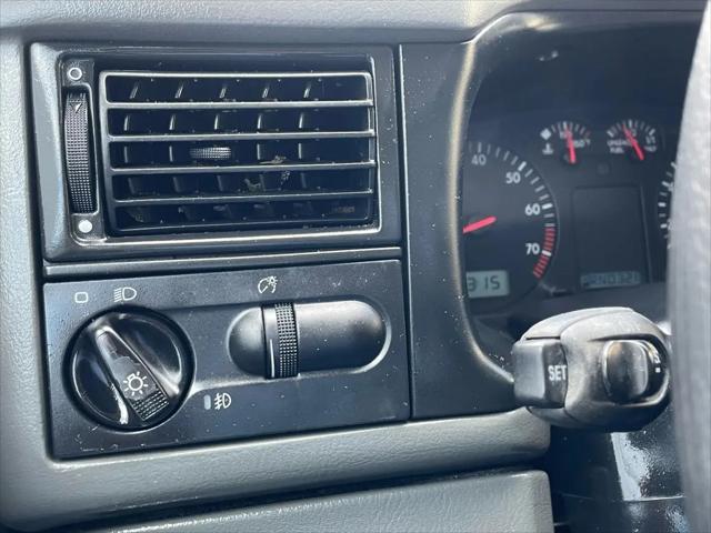 2003 Volkswagen EuroVan GLS