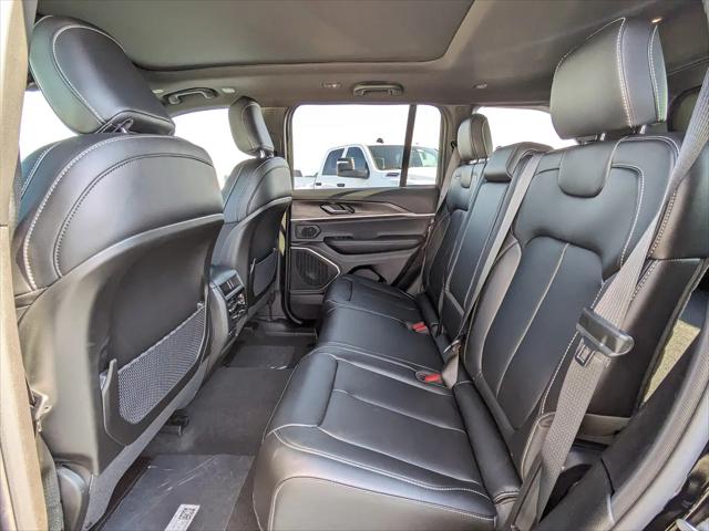 2026 Jeep Grand Cherokee Limited 4x2