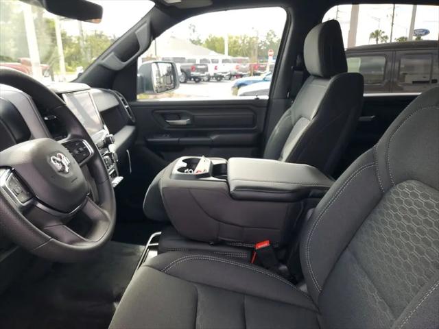 2025 Ram 1500 Tradesman Crew Cab 4x4 57 Box