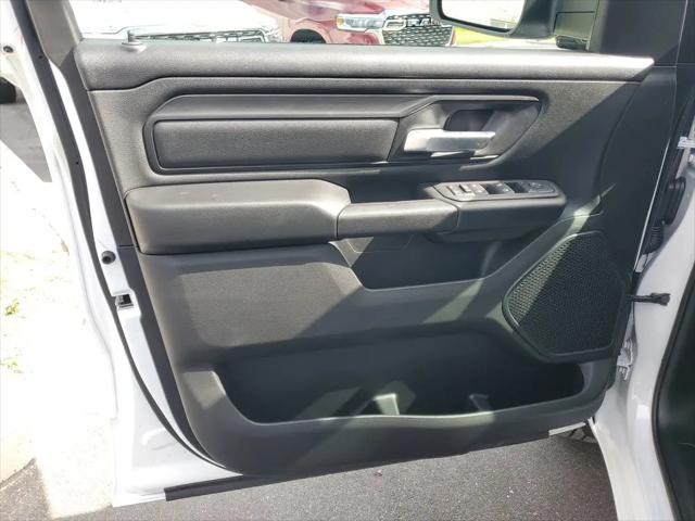 2025 Ram 1500 Tradesman Crew Cab 4x4 57 Box