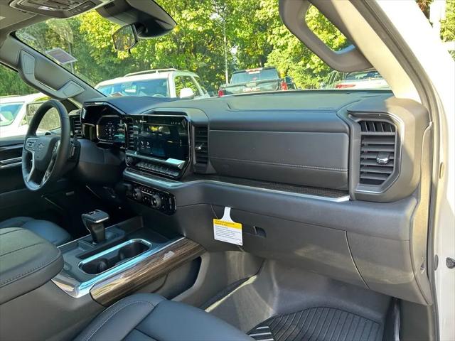 2026 Chevrolet Silverado 1500 4WD Crew Cab Standard Bed RST