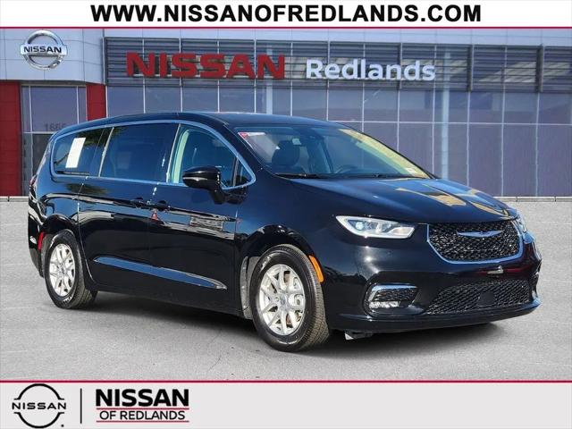 2024 Chrysler Pacifica Touring L for sale in redlands, CA