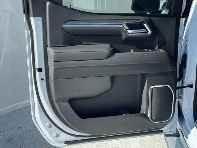 2026 Chevrolet Silverado 1500 4WD Crew Cab Short Bed LTZ