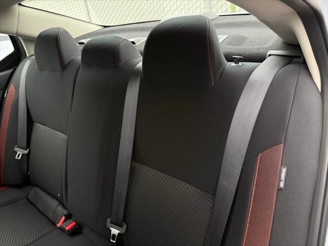 2025 Nissan Versa 1.6 SR