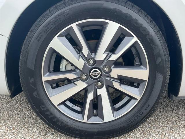 2020 Nissan Versa SV Xtronic CVT