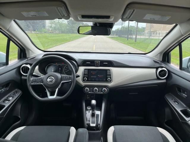 2020 Nissan Versa SV Xtronic CVT