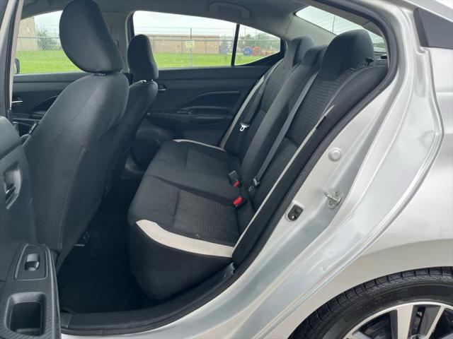 2020 Nissan Versa SV Xtronic CVT