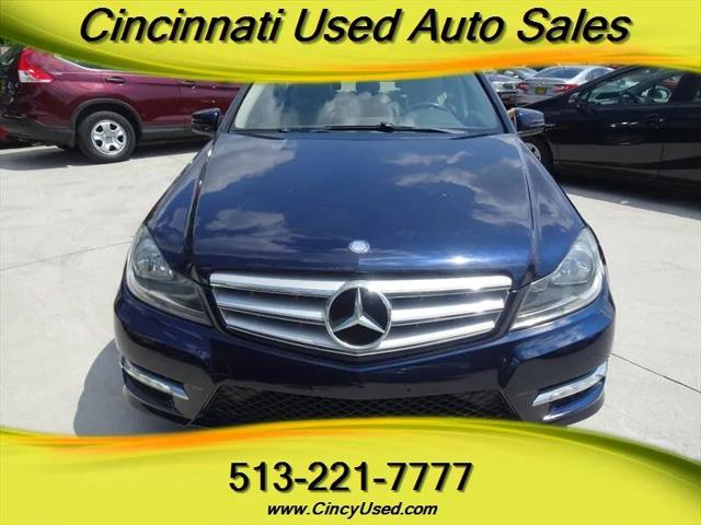 2012 Mercedes-Benz C-CLASS C 300 Luxury 4MATIC