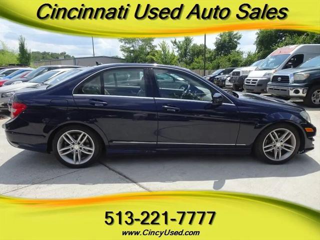 2012 Mercedes-Benz C-CLASS C 300 Luxury 4MATIC