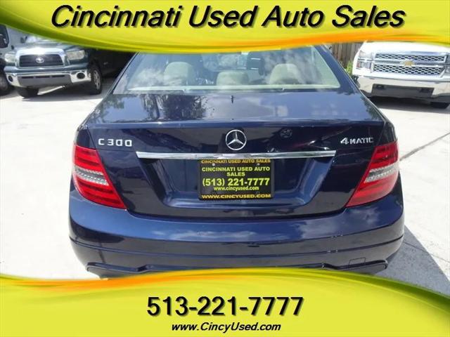 2012 Mercedes-Benz C-CLASS C 300 Luxury 4MATIC
