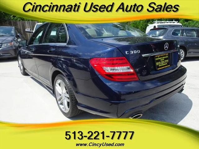 2012 Mercedes-Benz C-CLASS C 300 Luxury 4MATIC