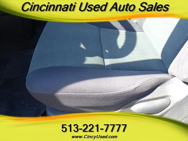 2003 Toyota Matrix Base