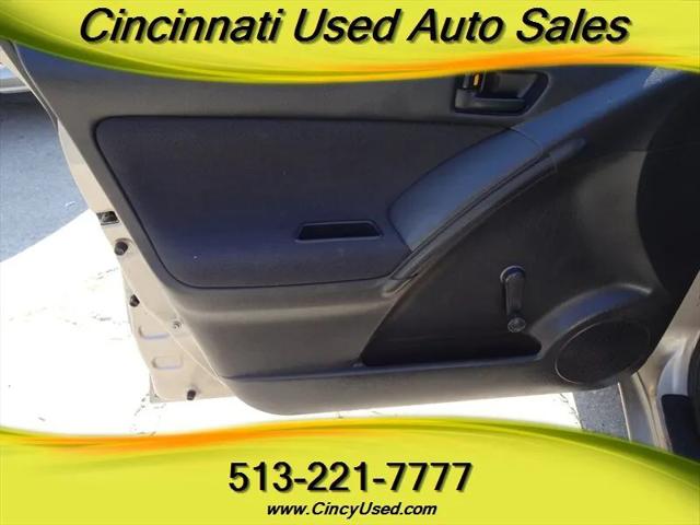 2003 Toyota Matrix Base
