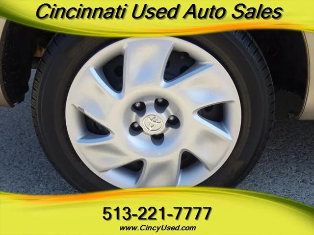 2003 Toyota Matrix Base